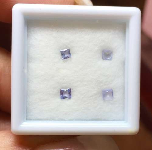 ***** Tanzanite ***** .28 CT NATURAL TANZANITE PARCEL